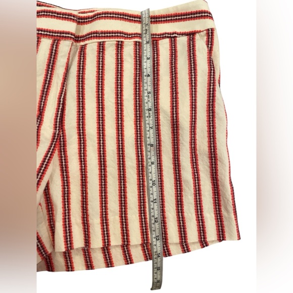 Loft Red and Cream Striped Shorts Women’s Size 8 - Picture 7 of 7